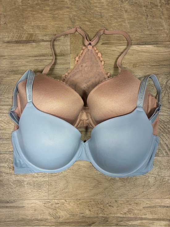 Victoria's Secret Other - Victoria Secret 2 Bras Racerback Demi Wear Everywhere T Shirt Diamanté